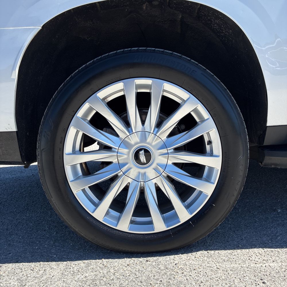 2022 Cadillac Escalade ESV - Image 44