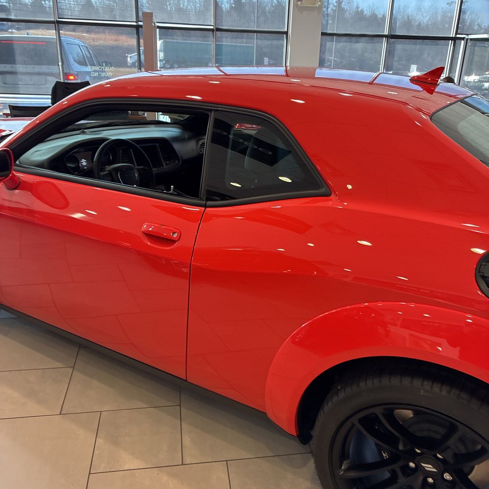 2023 Dodge Challenger - Image 8