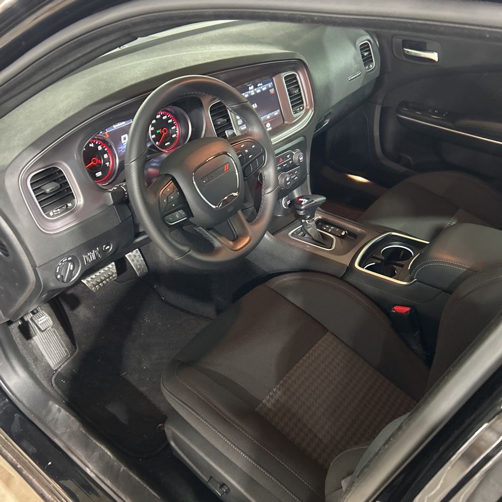 2023 Dodge Charger R/T - Image 11