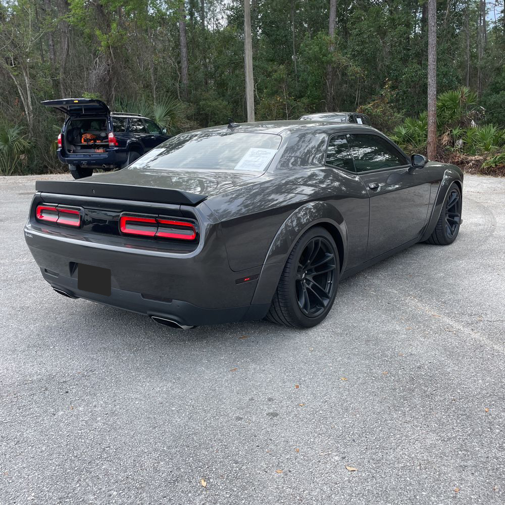 2023 Dodge Challenger - Image 12