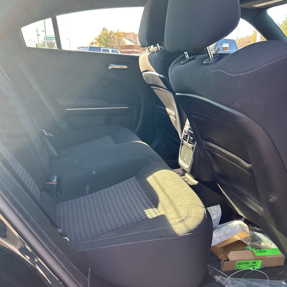 2020 Dodge Charger - Image 17