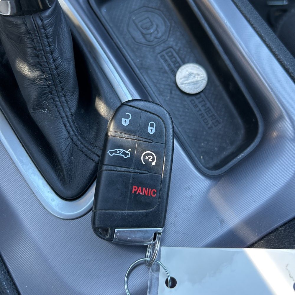 2020 Dodge Charger - Image 36