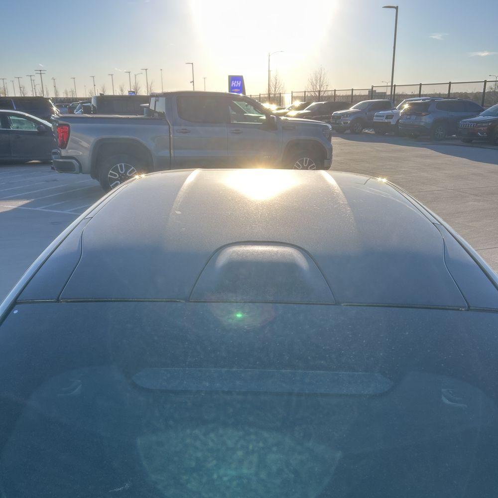 2025 Dodge Charger Daytona - Image 3