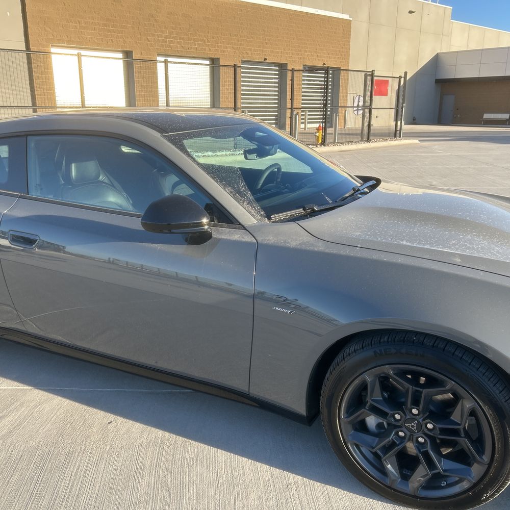 2025 Dodge Charger Daytona - Image 39