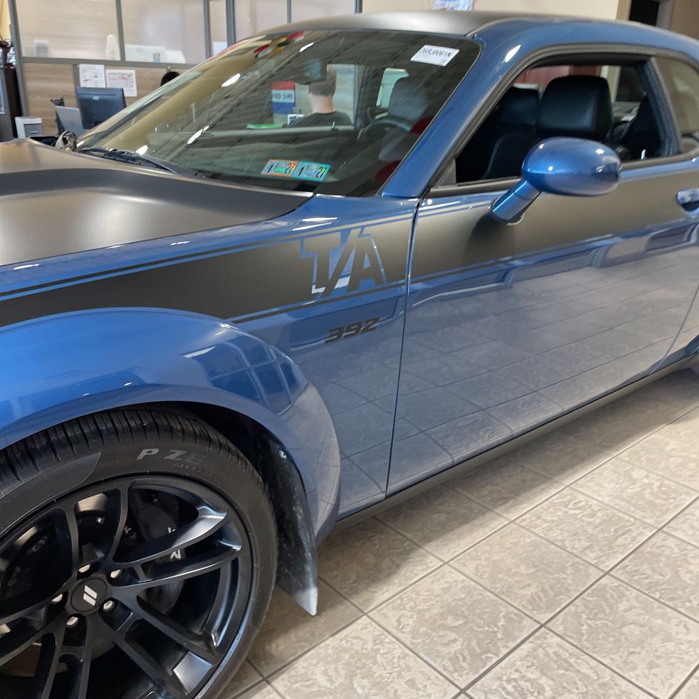 2023 Dodge Challenger - Image 31