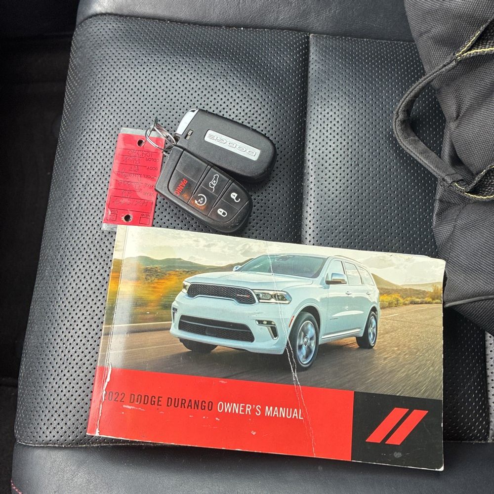 2022 Dodge Durango - Image 32
