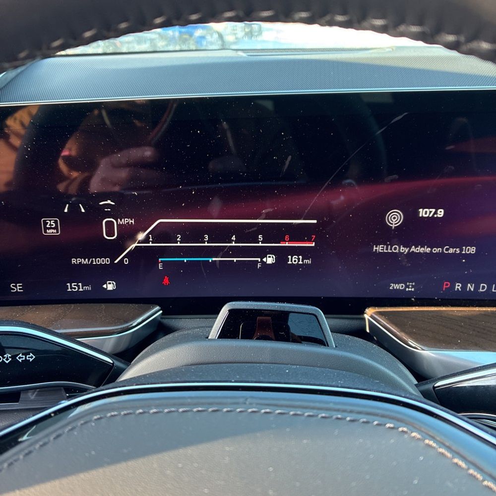 2026 Cadillac Escalade - Image 9