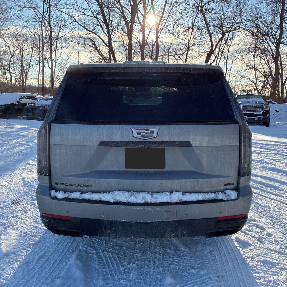 2026 Cadillac Escalade - Image 47