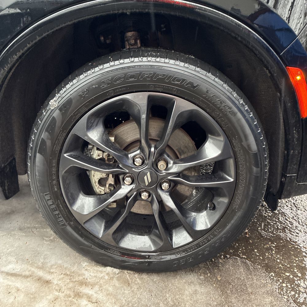 2023 Dodge Durango - Image 34