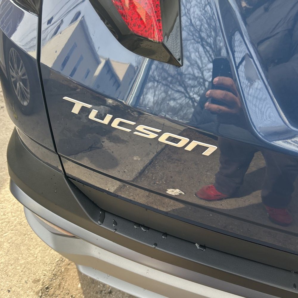 2026 Hyundai TUCSON - Image 2