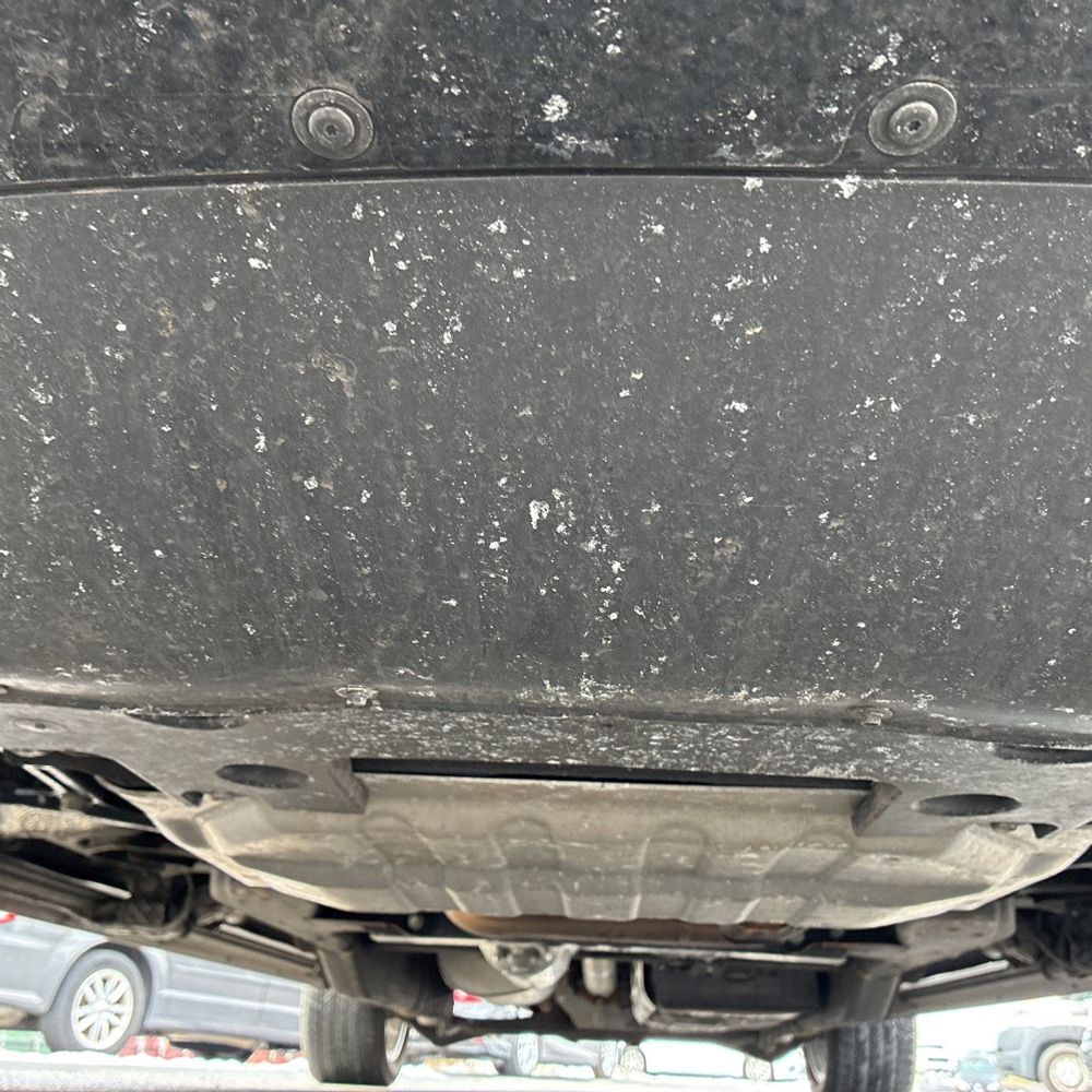 2025 Cadillac Escalade ESV - Image 17