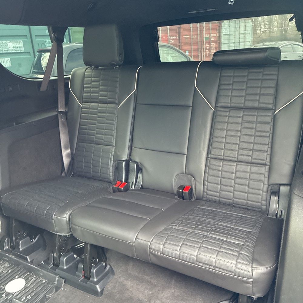 2025 Cadillac Escalade ESV - Image 21