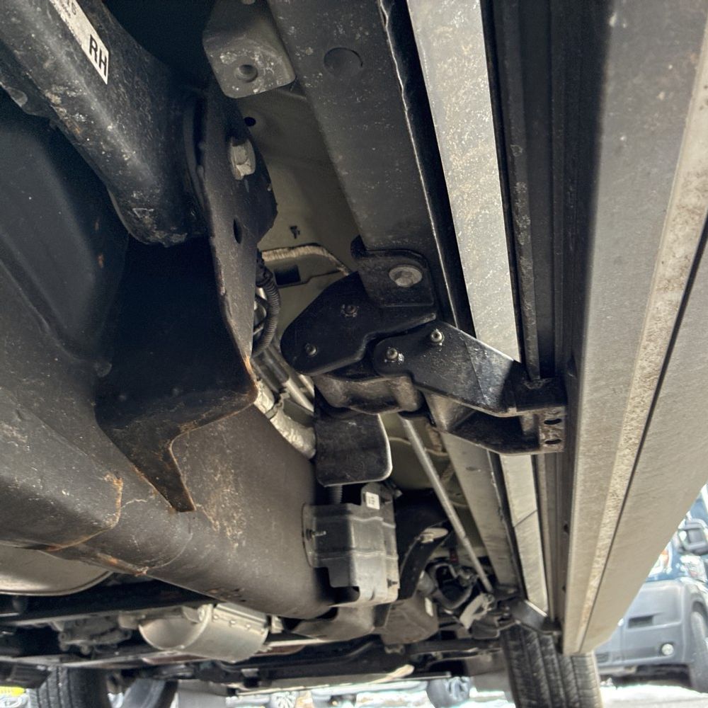 2025 Cadillac Escalade ESV - Image 24