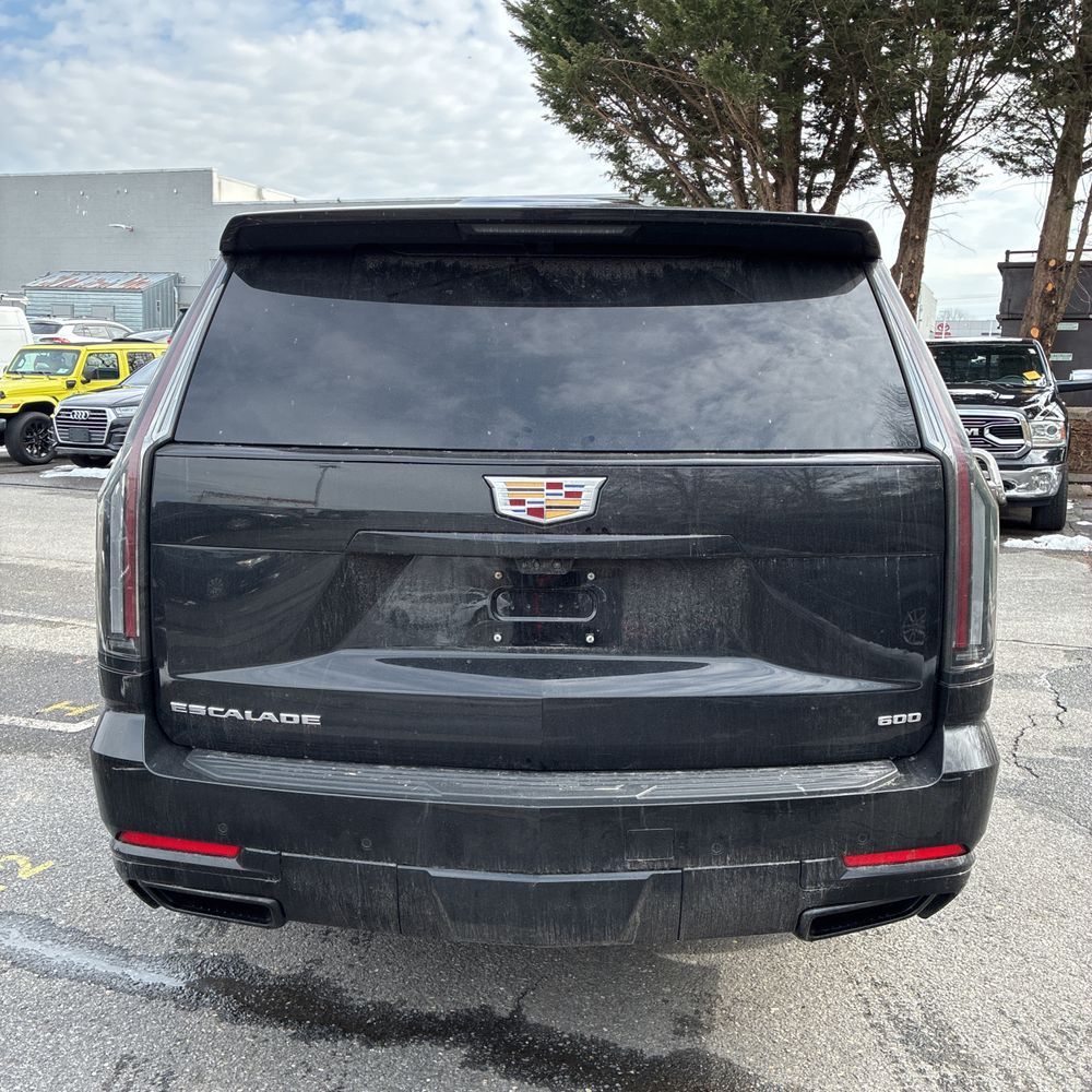 2025 Cadillac Escalade ESV - Image 60