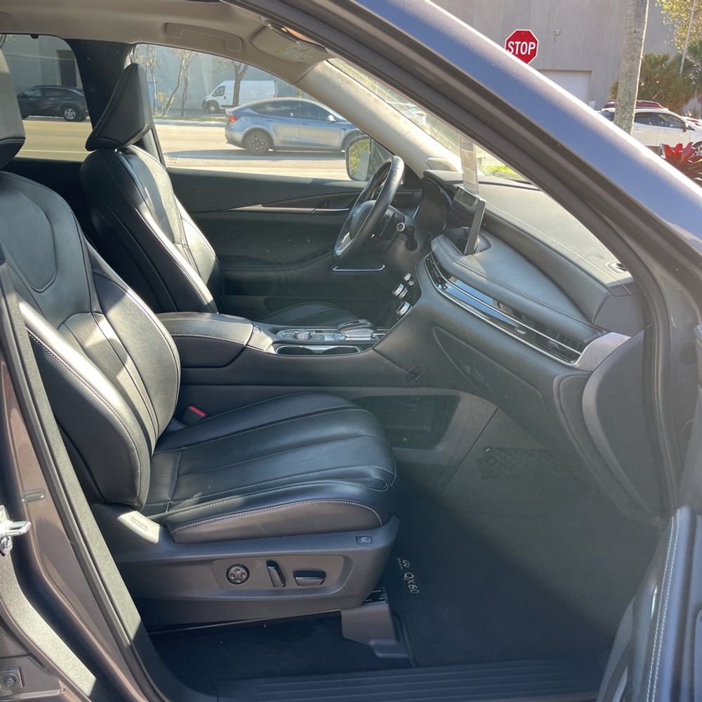 2022 INFINITI QX60 - Image 27