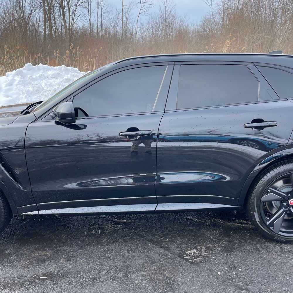 2023 Jaguar F-Pace - Image 16