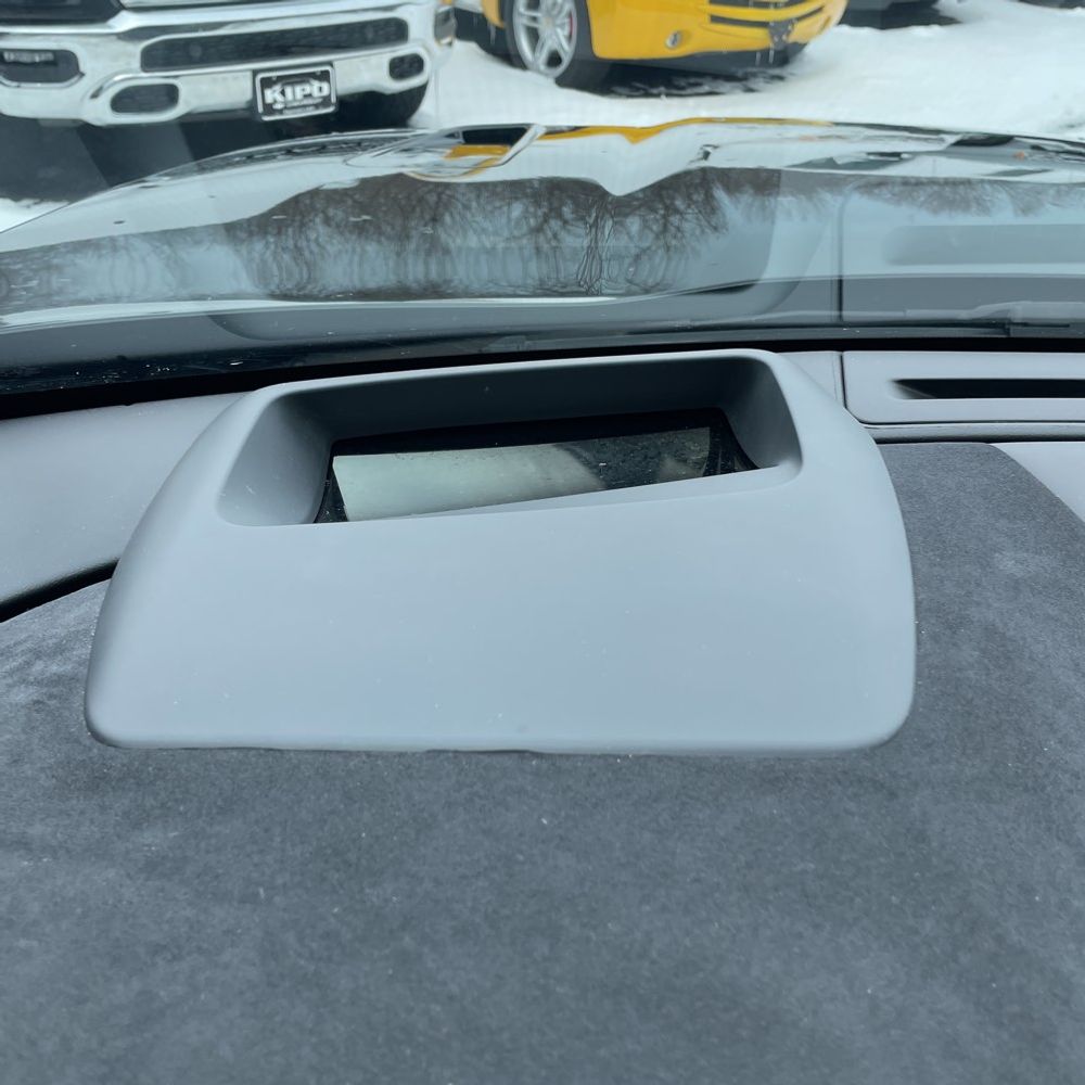 2023 Jaguar F-Pace - Image 38