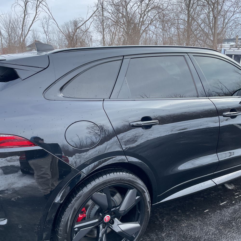 2023 Jaguar F-Pace - Image 48