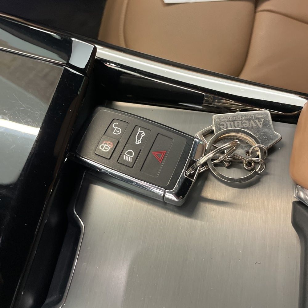 2024 Land Rover Range Rover Sport - Image 7