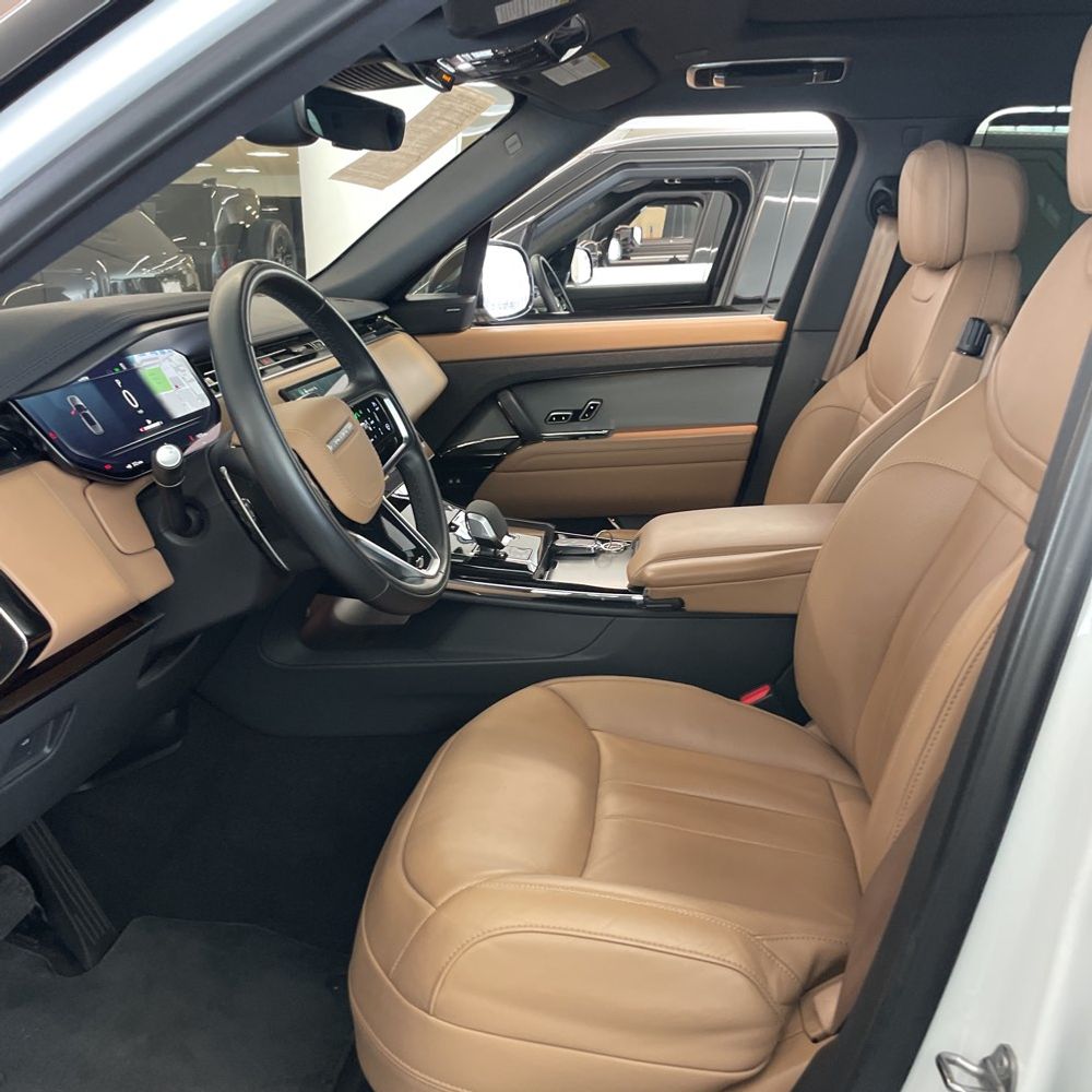 2024 Land Rover Range Rover Sport - Image 8