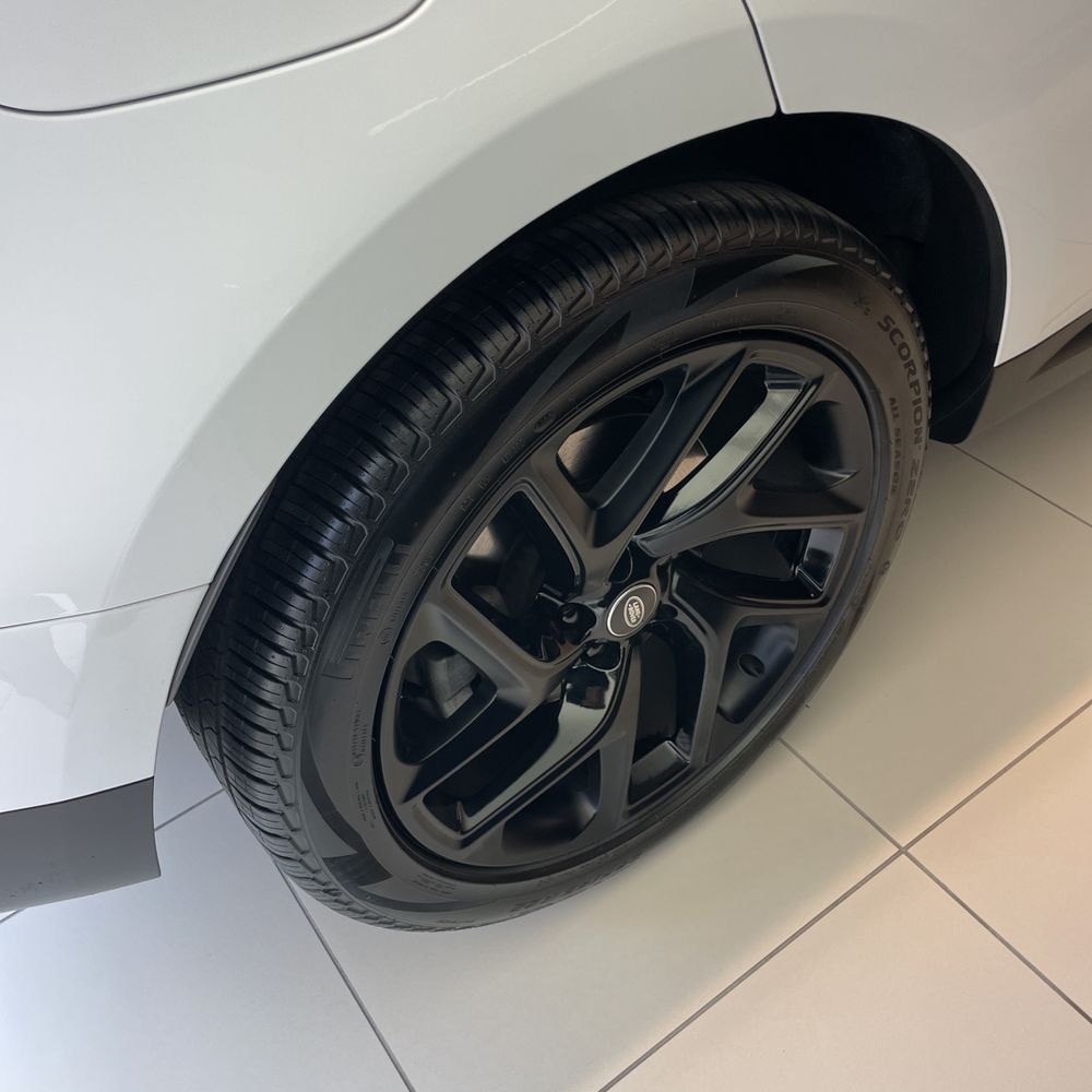 2024 Land Rover Range Rover Sport - Image 31