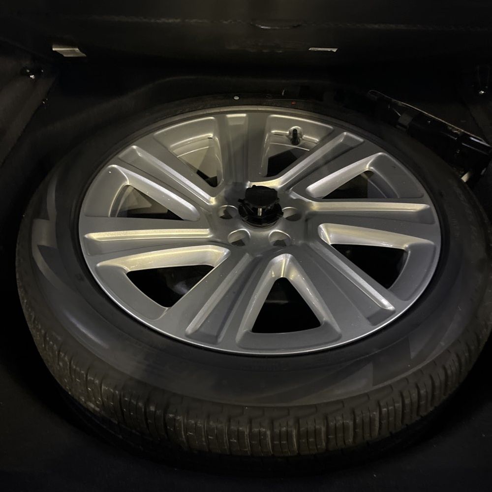 2023 Land Rover Range Rover - Image 5