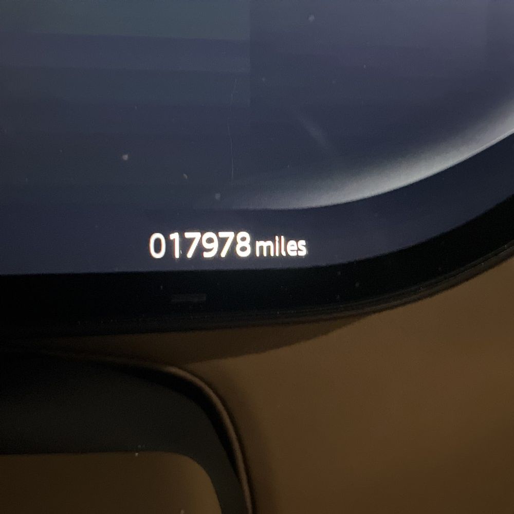 2023 Land Rover Range Rover - Image 16