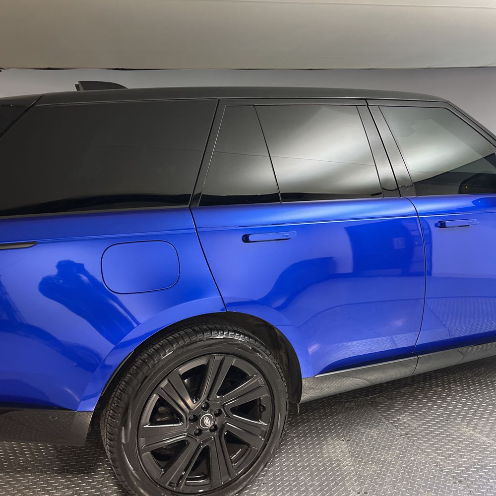 2023 Land Rover Range Rover - Image 20