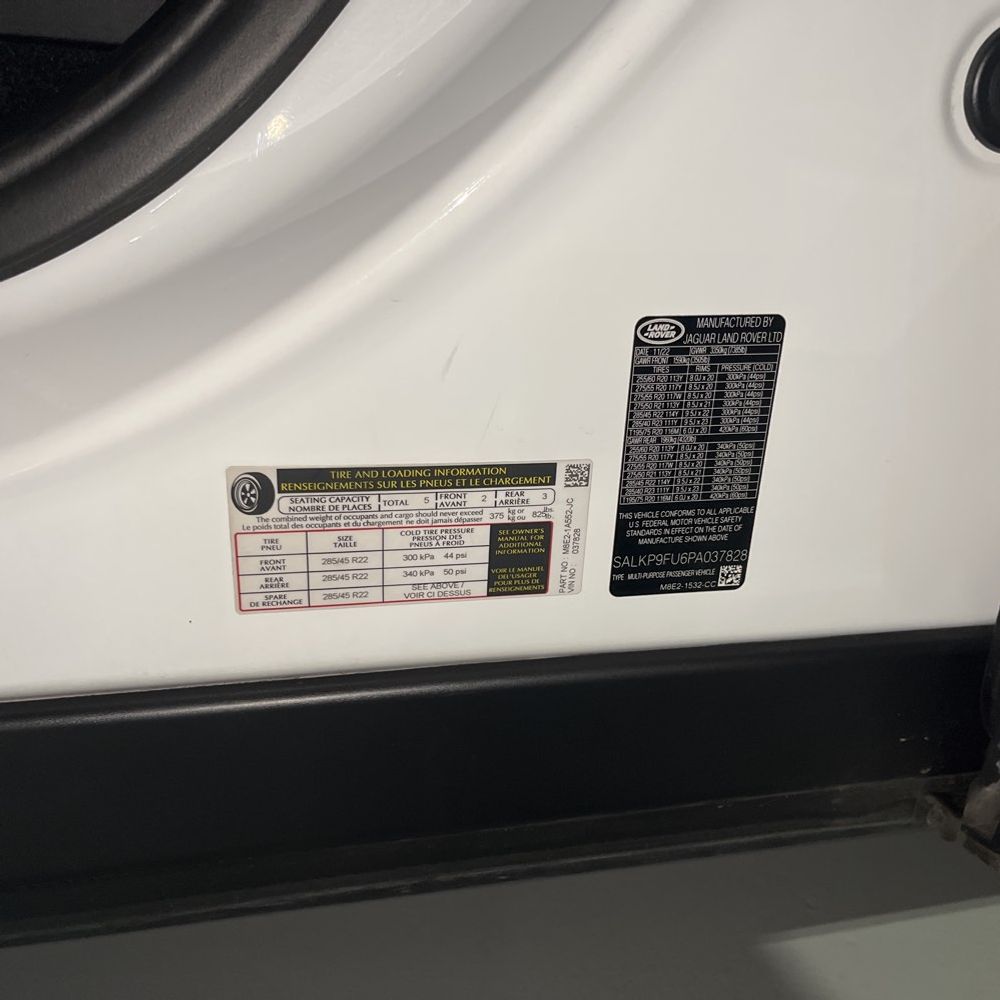 2023 Land Rover Range Rover - Image 34