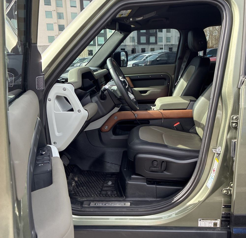 2021 Land Rover Defender - Image 47