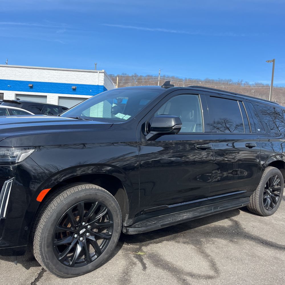 2021 Cadillac Escalade ESV - Image 21