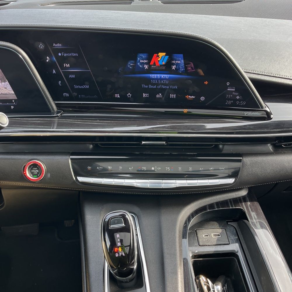 2021 Cadillac Escalade ESV - Image 27