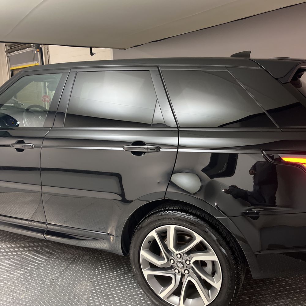 2022 Land Rover Range Rover Sport - Image 4