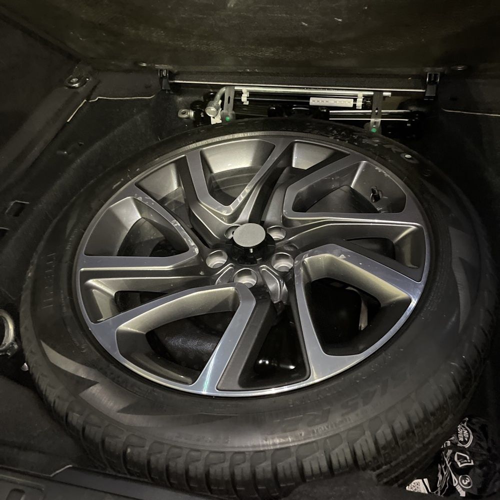 2022 Land Rover Range Rover Sport - Image 5