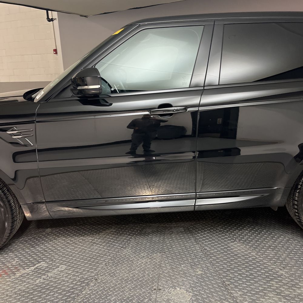 2022 Land Rover Range Rover Sport - Image 10
