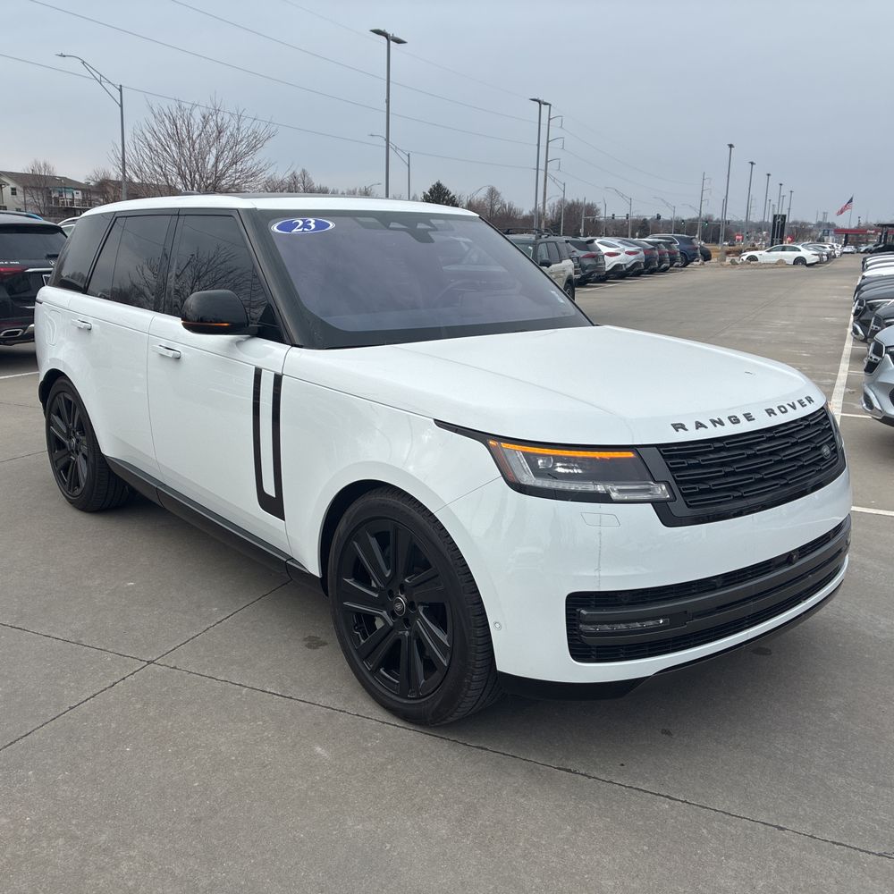 2023 Land Rover Range Rover - Image 34