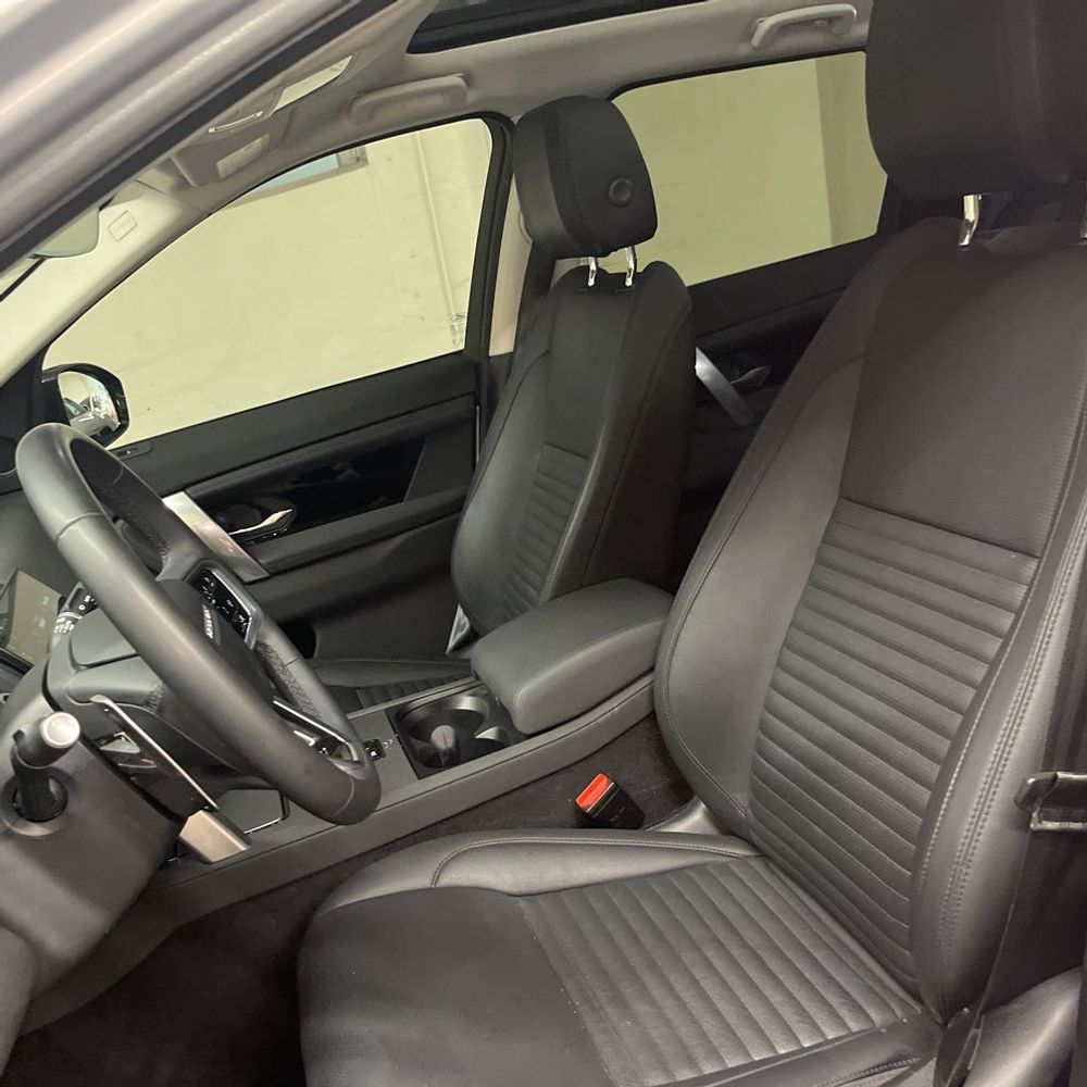 2024 Land Rover Discovery Sport - Image 22