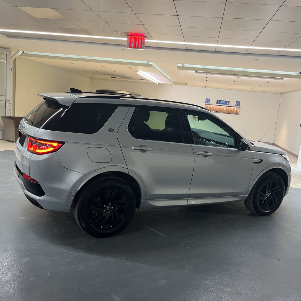 2024 Land Rover Discovery Sport - Image 28