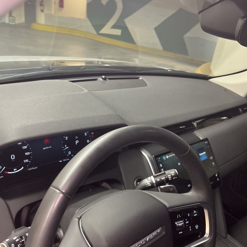 2024 Land Rover Discovery Sport - Image 33