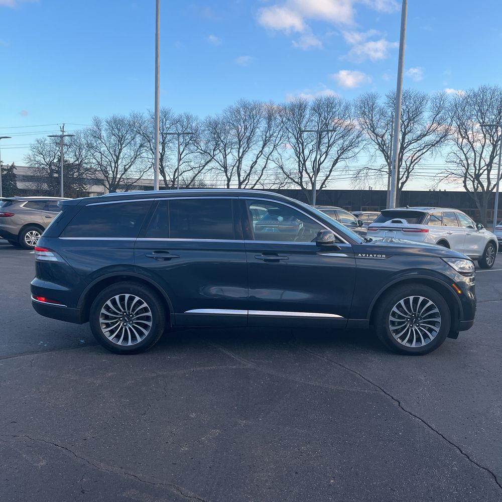 2024 Lincoln Aviator - Image 28