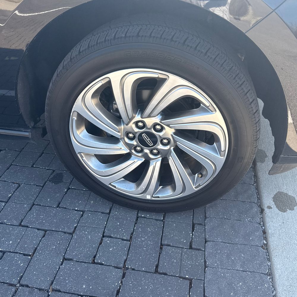 2024 Lincoln Navigator - Image 25