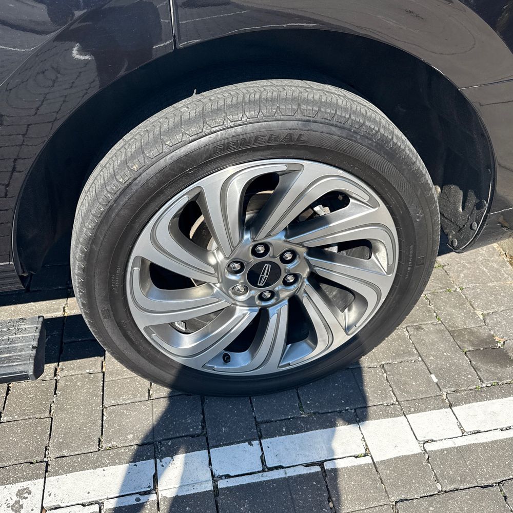 2024 Lincoln Navigator - Image 26