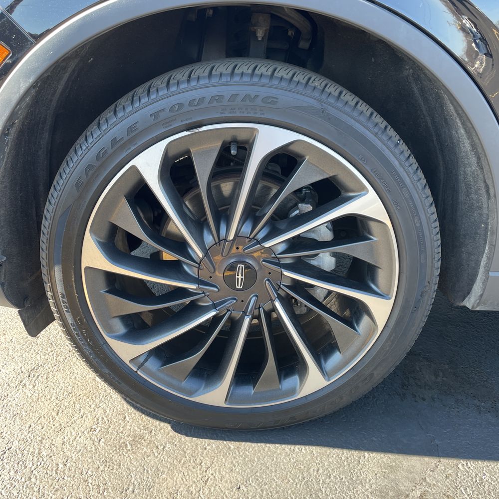2023 Lincoln Aviator - Image 44