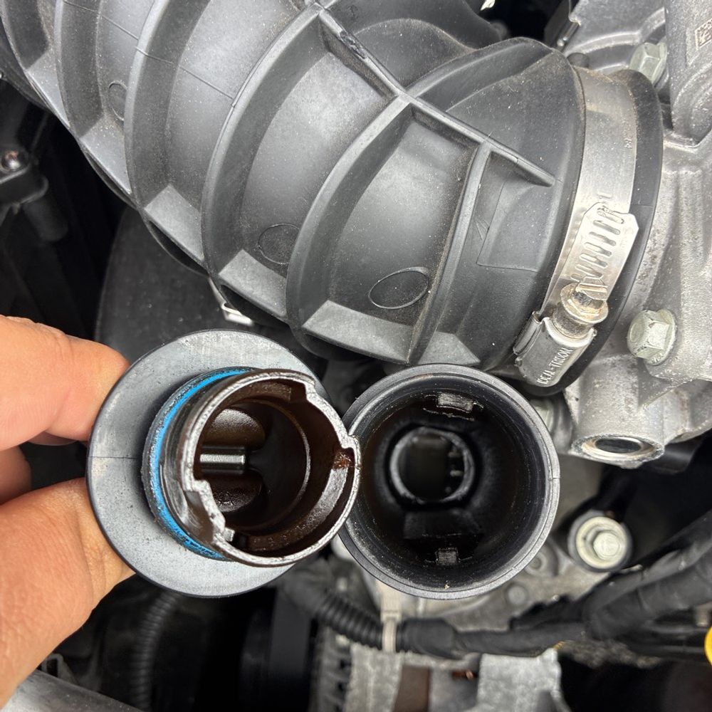 2022 Cadillac XT6 - Image 33