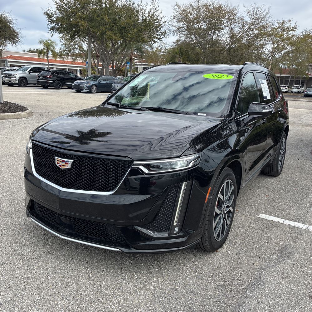 2022 Cadillac XT6 - Image 52