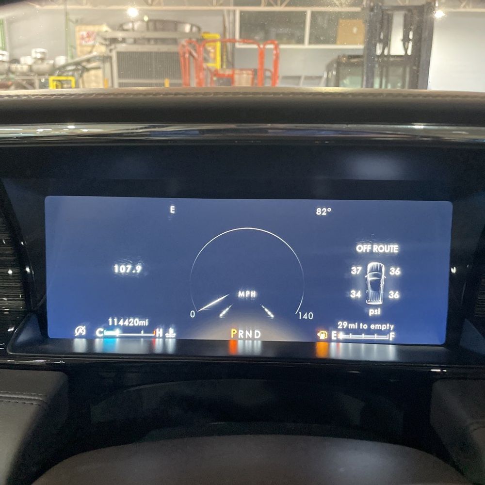 2021 Lincoln Navigator - Image 14