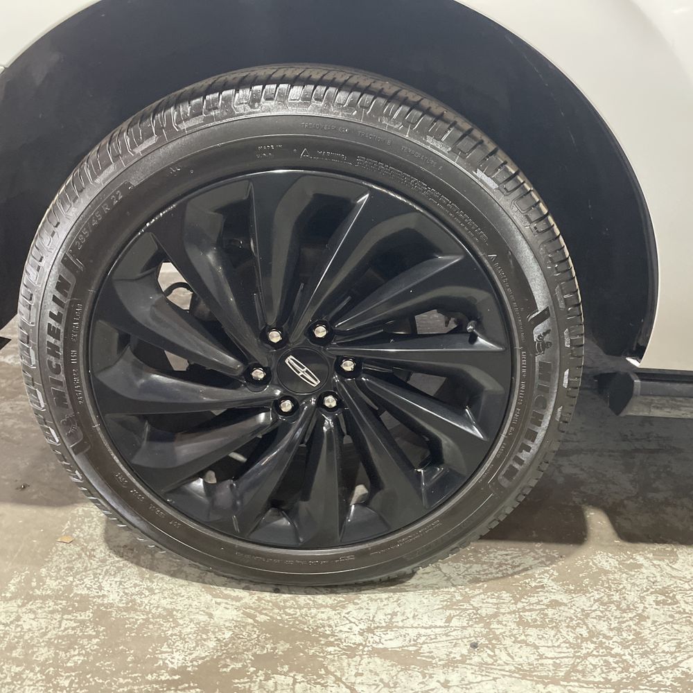 2021 Lincoln Navigator - Image 27