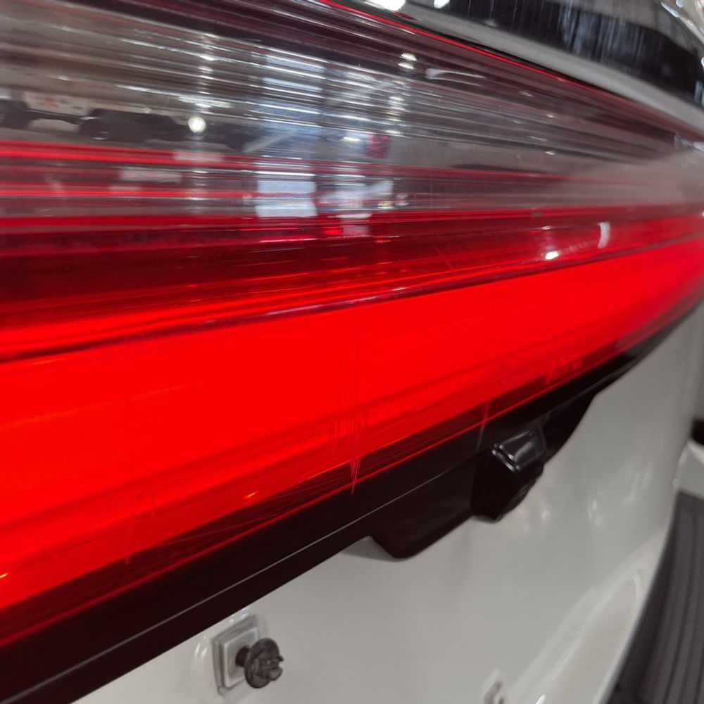 2021 Lincoln Navigator - Image 30