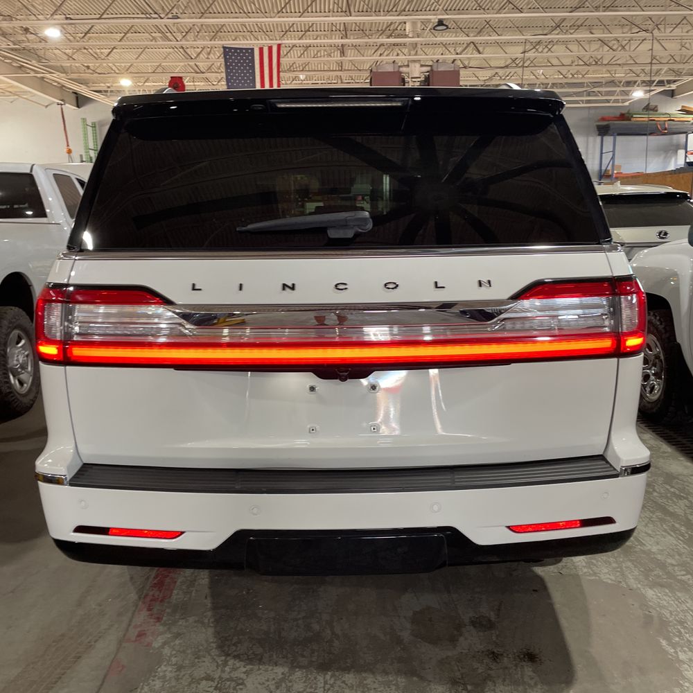 2021 Lincoln Navigator - Image 46