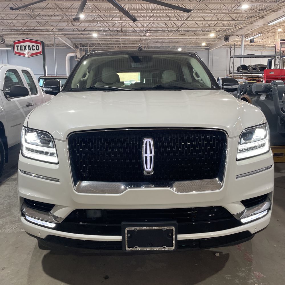 2021 Lincoln Navigator - Image 48